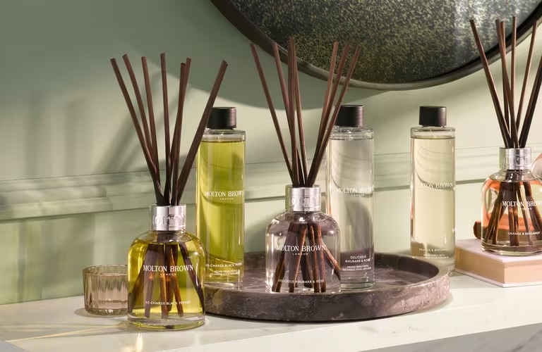 Molton Brown logo